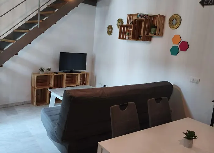 Apartamento Duplex Con Encanto En El Corazon De Córdova